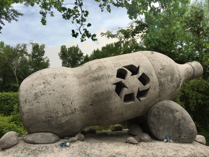 George Sabra’s El Plástico sculpture in the Gulf of Mexico